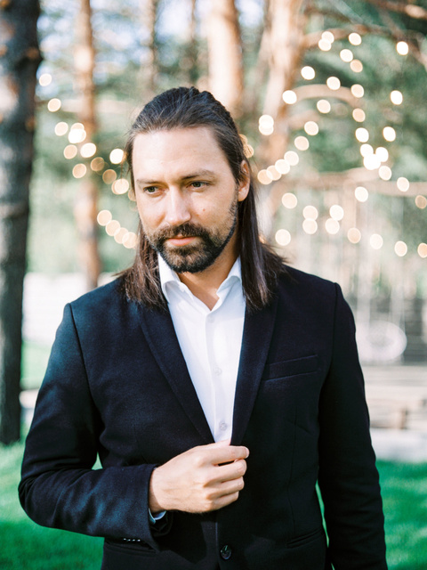 Konstantin 与 Maria. 尼基塔·杰米多夫