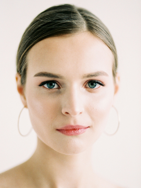 Polina. 尼基塔·杰米多夫