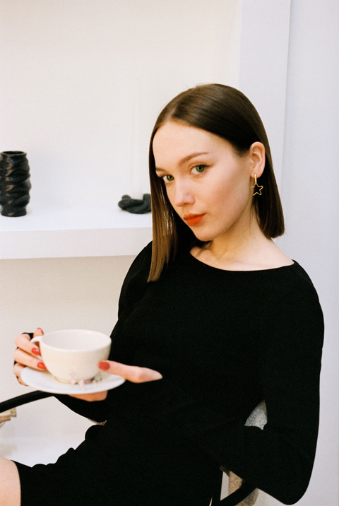 Polina. 尼基塔·杰米多夫