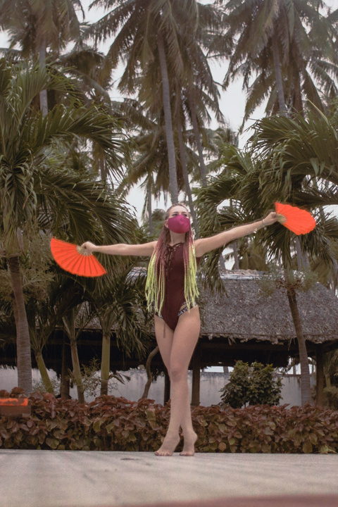 越南，美奈. 尼基塔·杰米多夫