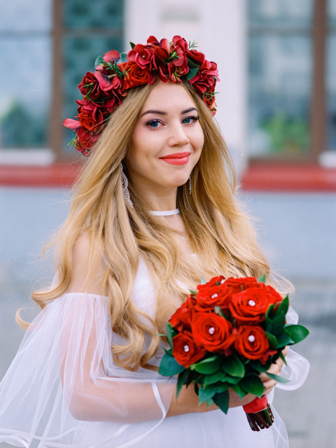 Vladimir 与 Anna. 尼基塔·杰米多夫