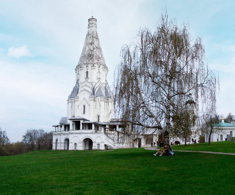 Moscow. Kolomenskoye. Spring 2022. Nikita Demidov